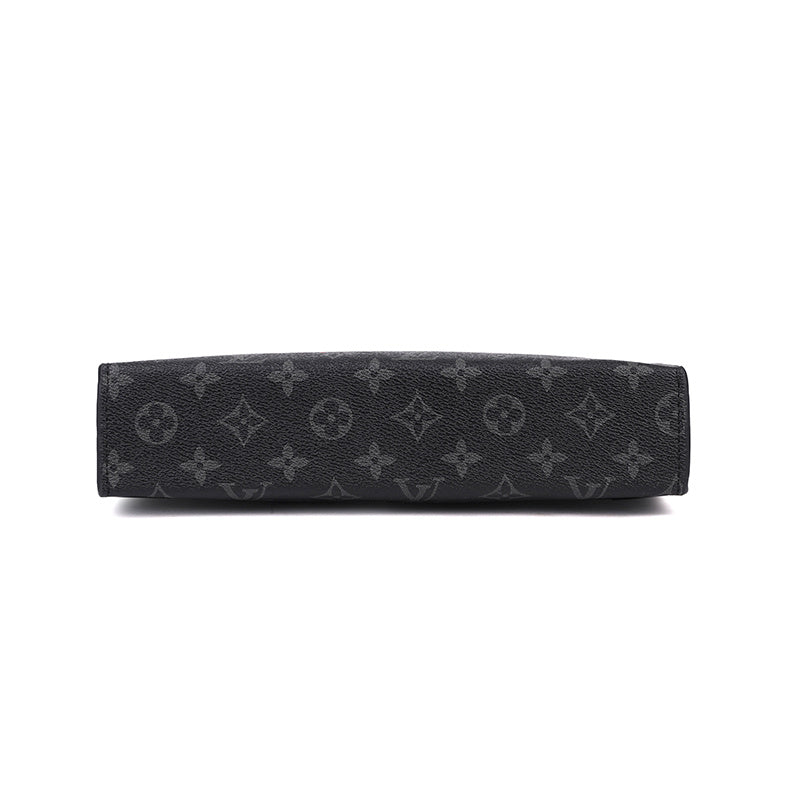 LV Pochette Voyage MM